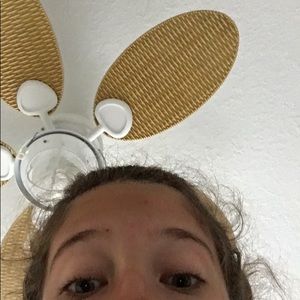 Meet your Posher, Grace